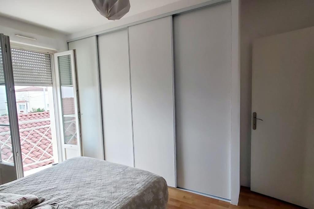 Simplicite Et Calme En Appartement A إسوار المظهر الخارجي الصورة