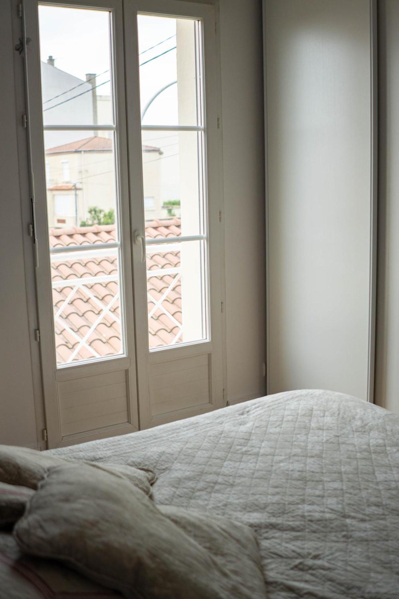 Simplicite Et Calme En Appartement A إسوار المظهر الخارجي الصورة